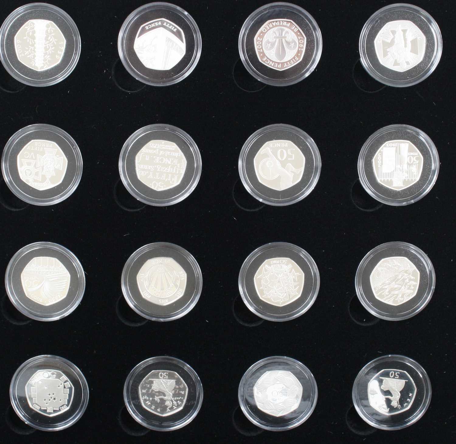 The Royal Mint, The UK 50p Silver Proof Collection, 40th Anniversary (1969-2009), a collection of - Bild 2 aus 3