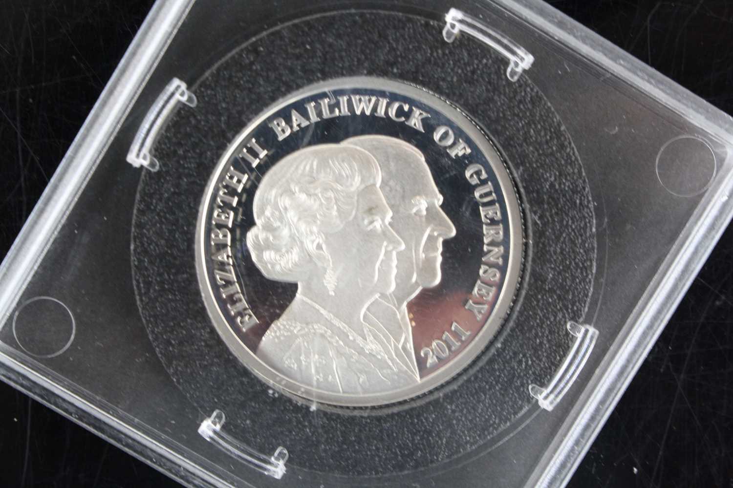World, a collection of coins to include Austria 1780 Maria Theresa Thaler (re-strike) x2 & 2016 - Image 7 of 7