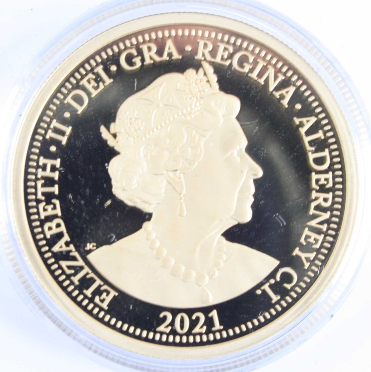 Hattons of London, The 2021 George and the Dragon 200th Anniversary Gold Sovereign Series, eight - Image 8 of 24