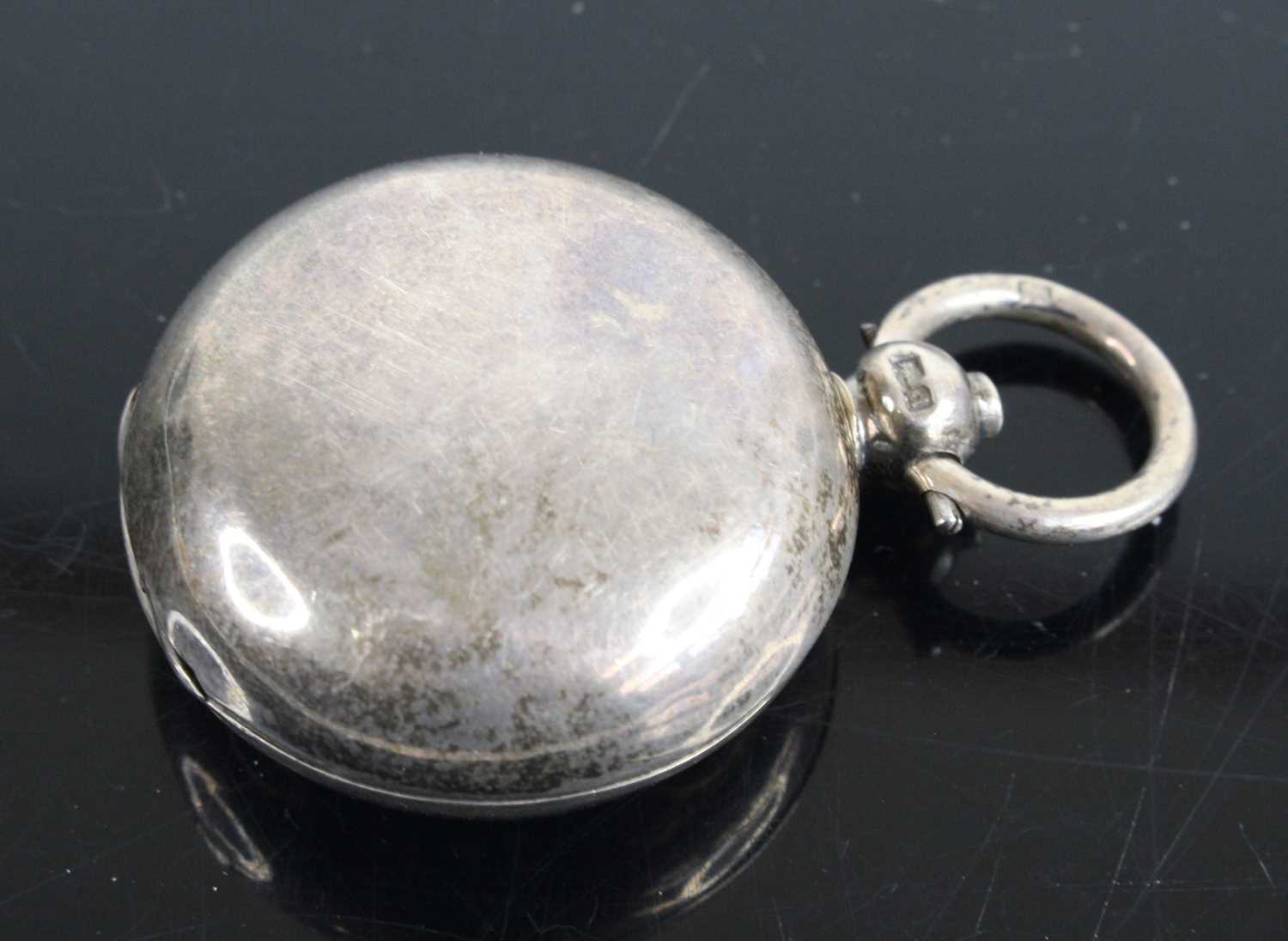 An Edwardian silver sovereign case of plain undecorated form, G. Loveridge & Co (George - Image 2 of 2