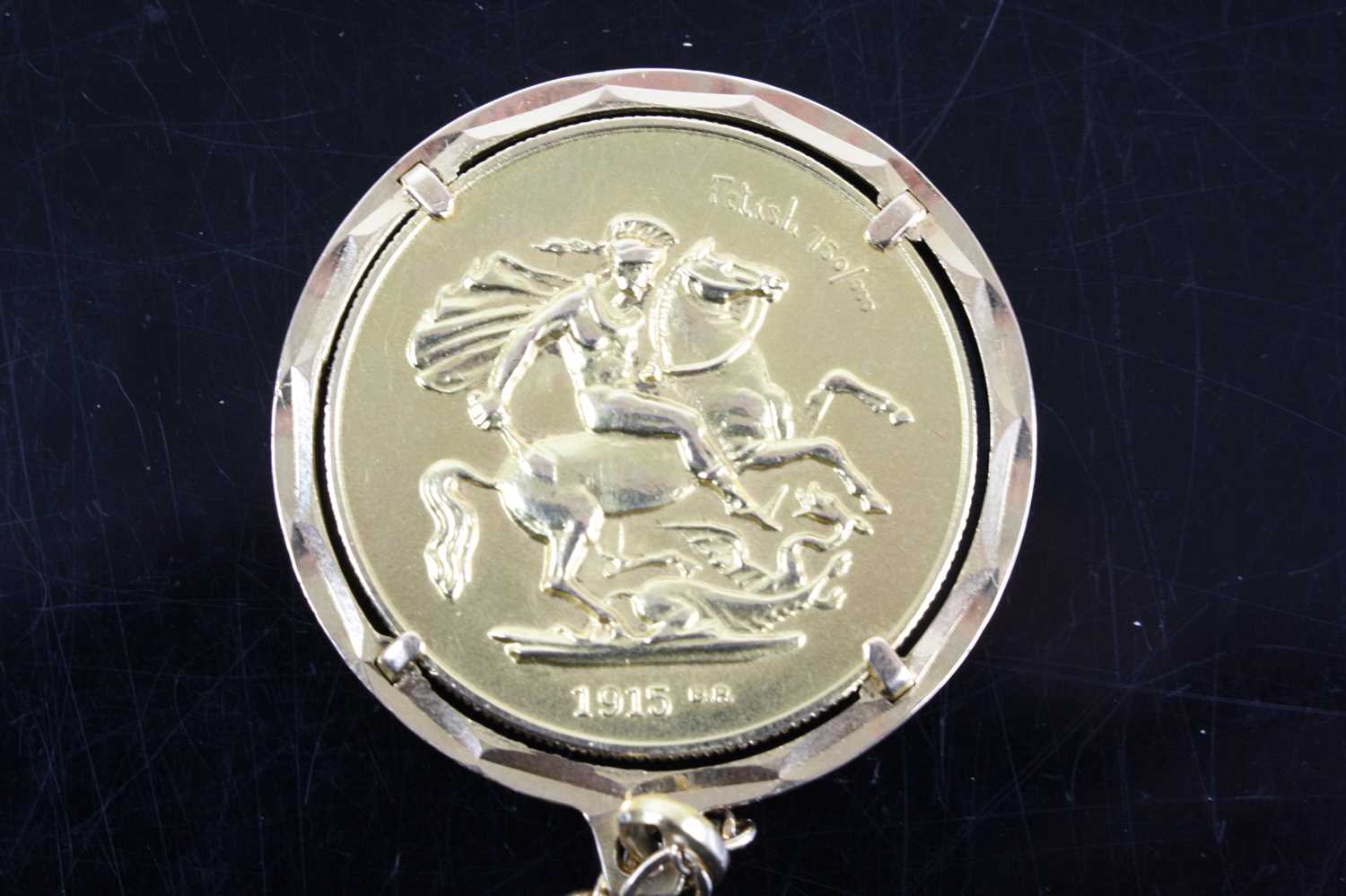 Great Britain, a Fetish Token, marked Fetish 750/000 and pen tests as approximately 18 carat gold, - Image 3 of 4