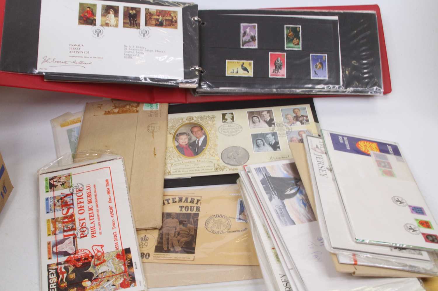A collection of presentation packs of first day covers PHQ cards and stamps - Bild 6 aus 7