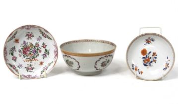 Two 18th century porcelain dishes, largest dia. 16cm, together with a bowl