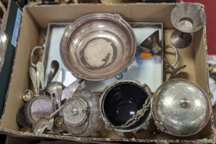 A collection of silver plated items to include egg cruet, table bowl, preserve jar etc