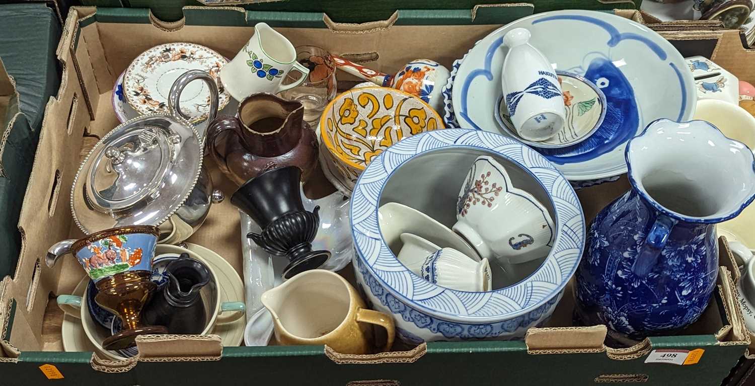 A collection of ceramics to include Chinese porcelain dish, blue & white underglaze decorated with a