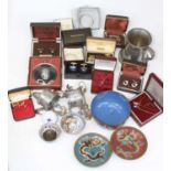 Miscellaneous items to include a 9ct gold baby bangle, enamel cufflinks, Chinese porcelain dishes,