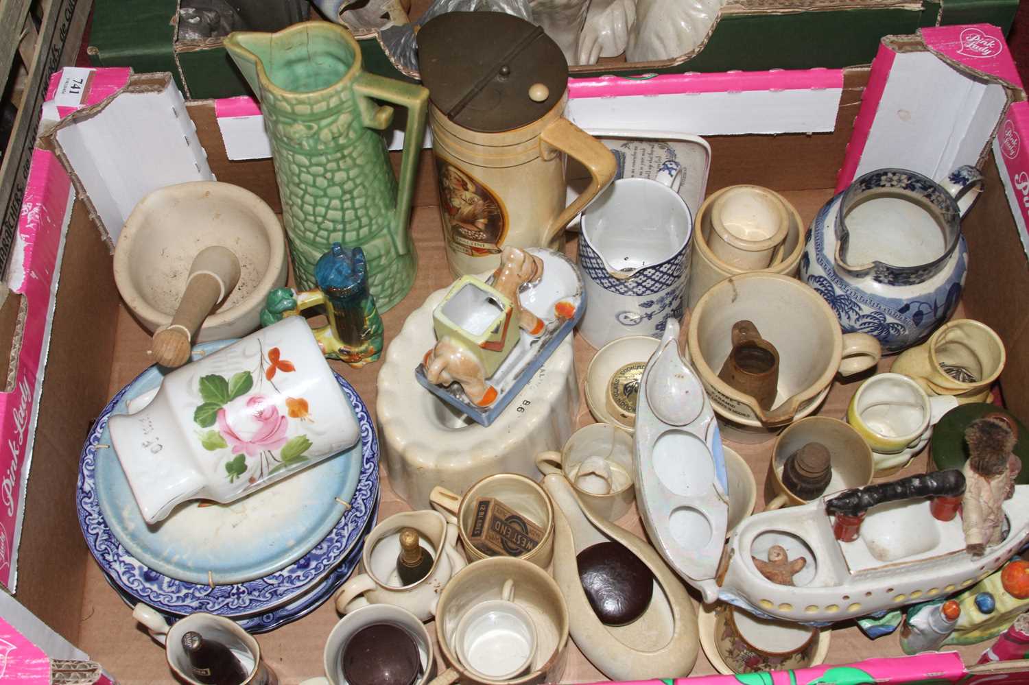 A collection of ceramics to include Staffordshire spaniels, jelly moulds, and relief moulded jugs ( - Bild 3 aus 3