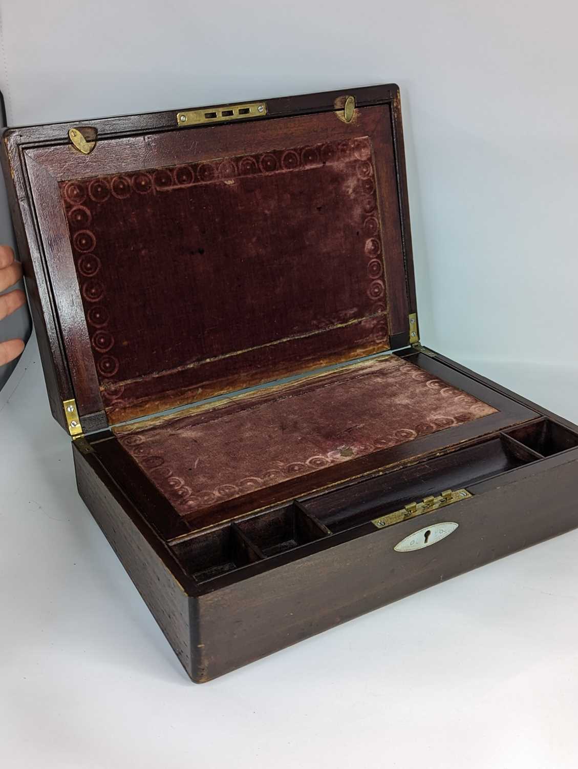 A Victorian mahogany writing slope, having a velvet lined fitted interior, width 36cm - Image 2 of 2