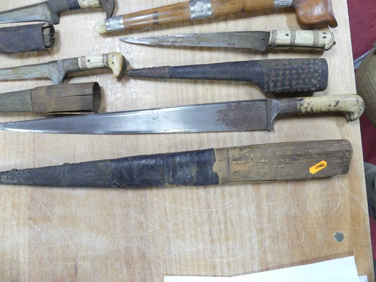 A collection of mixed knives to include a Kris and a Kukri Longest blade 47cm.We can pack and post - Image 2 of 10