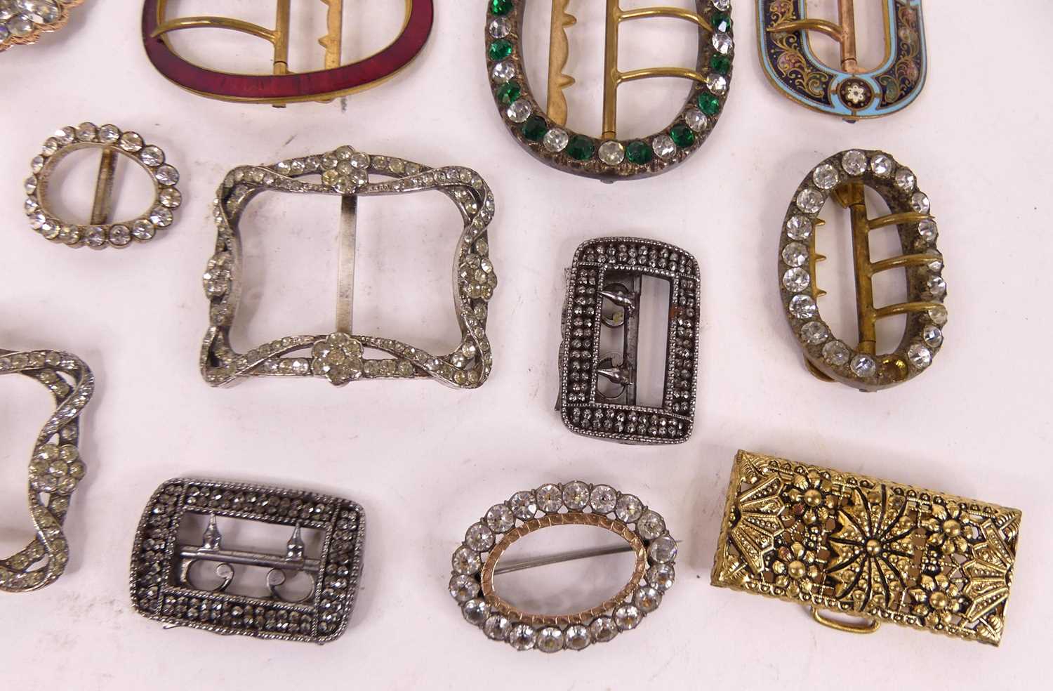 A collection of 19th century and later paste set shoe buckles, together with enamelled metal belt - Image 2 of 7