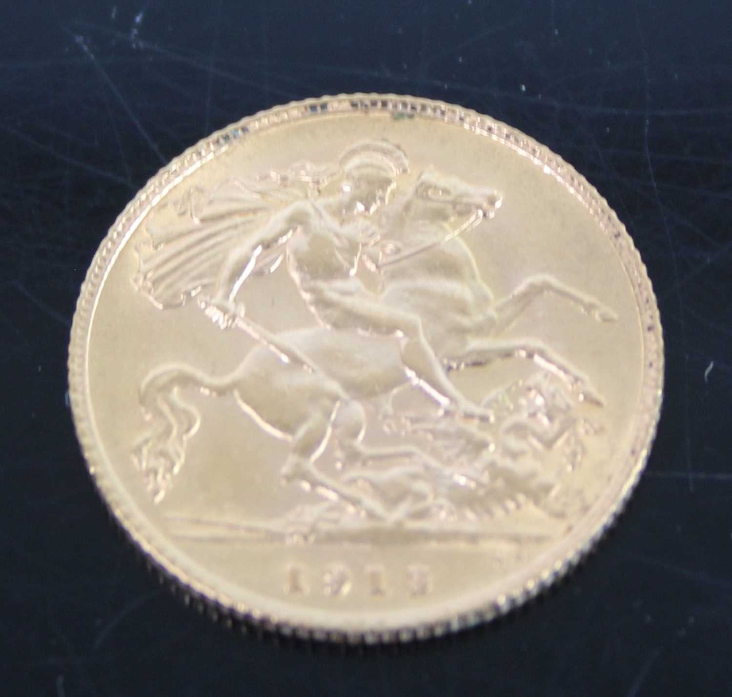 A George V gold half sovereign 1913 - Image 2 of 2