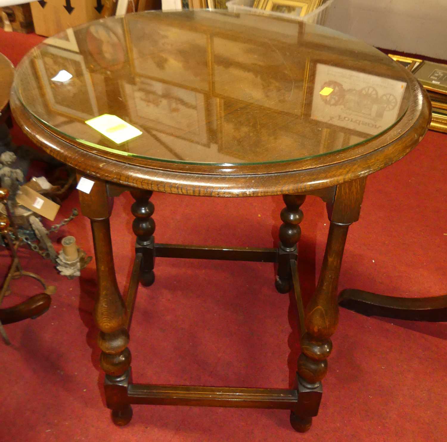 A contemporary mahogany circular fixed top pedestal tripod table in the Georgian taste, dia.67cm; - Image 4 of 5
