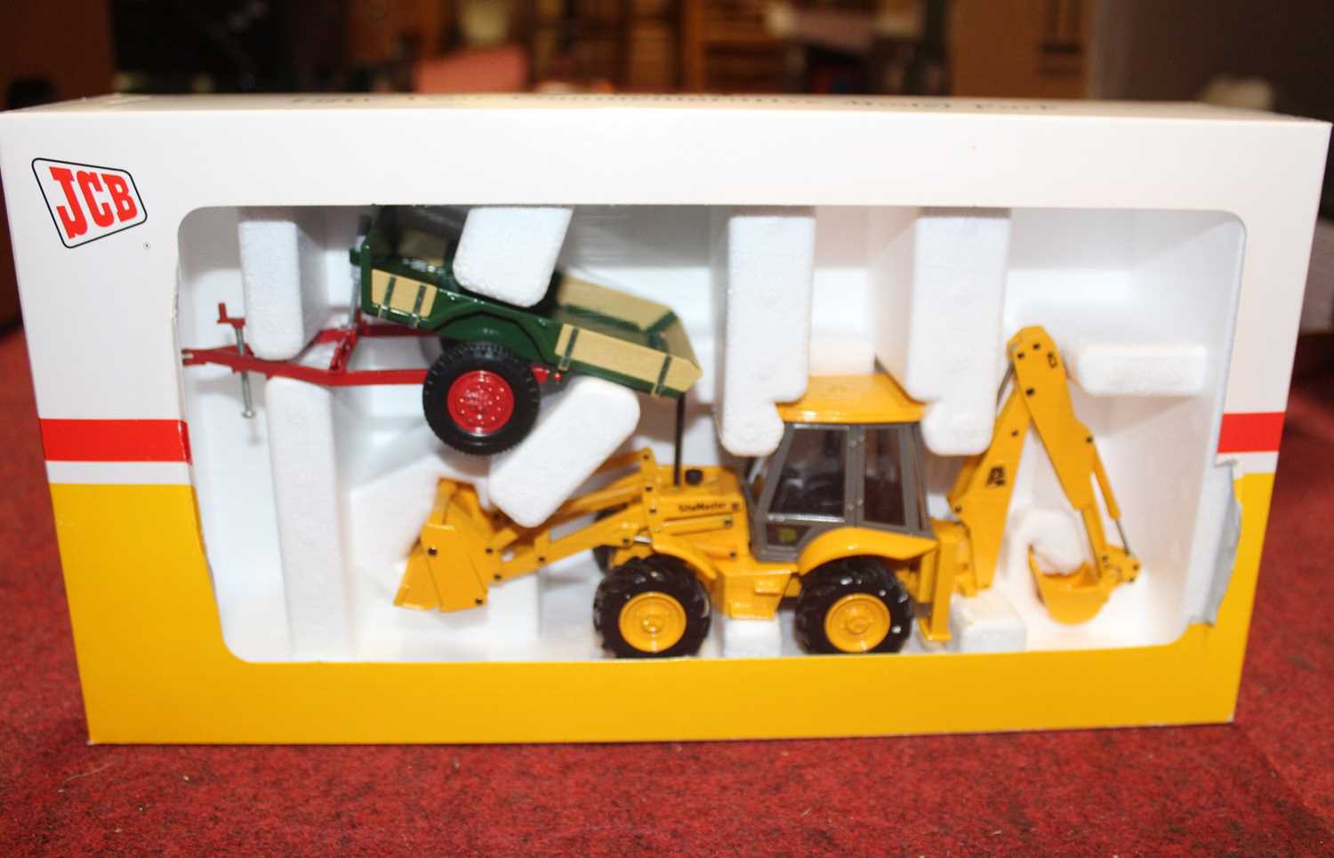 A JCB 50 years of worldwide service site master and farm trailer gift set, housed in the original - Image 2 of 2