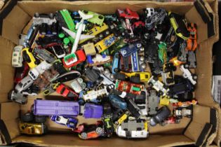 A tray of mixed playworn and loose diecast vehicles, to include a Majorette Blazer Monster Truck