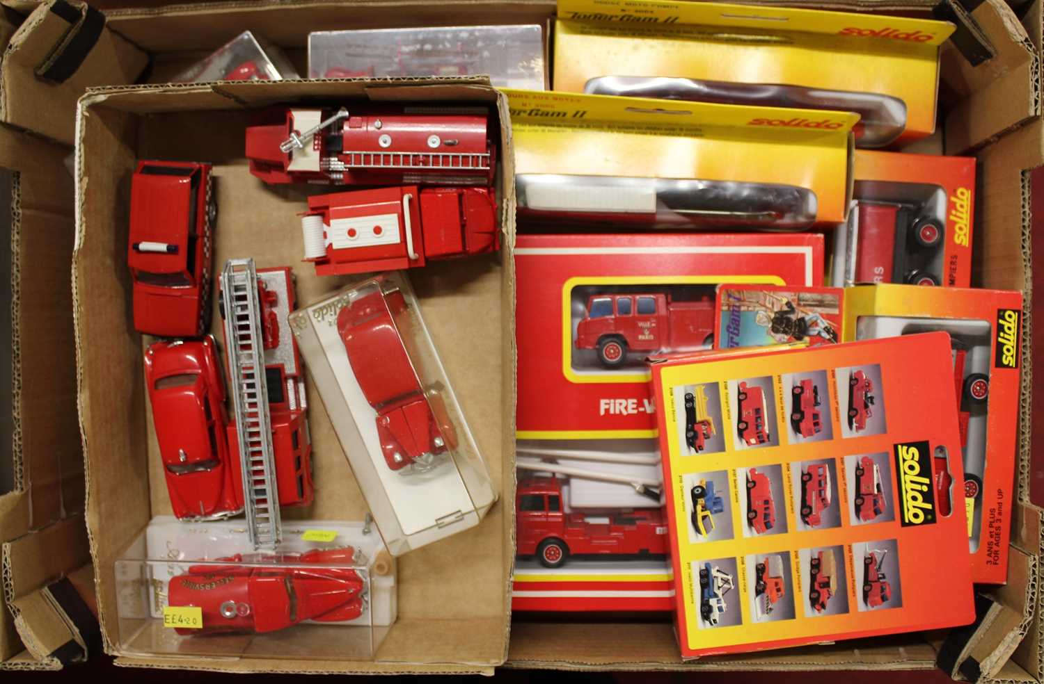 One tray containing a quantity of boxed and loose Solido emergency service related diecast - Image 2 of 3