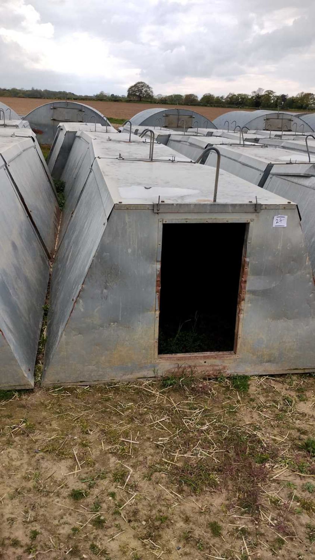5 x John Booth insulated galvanised kennel farrowing huts - Image 2 of 2
