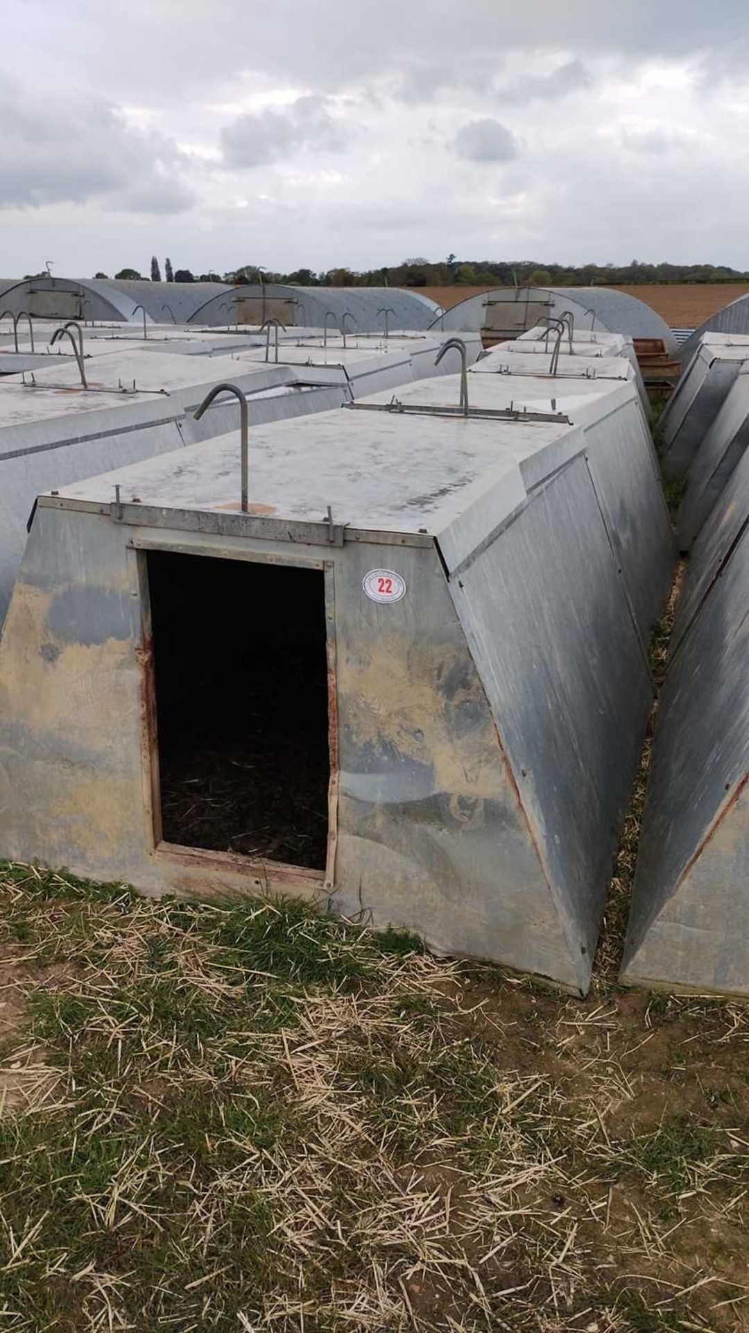5 x John Booth insulated galvanised kennel farrowing huts
