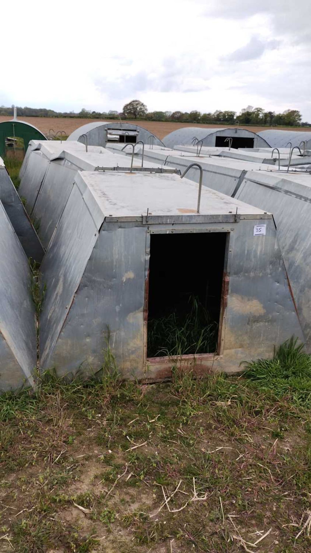 4 x John Booth insulated galvanised kennel farrowing huts - Image 2 of 2