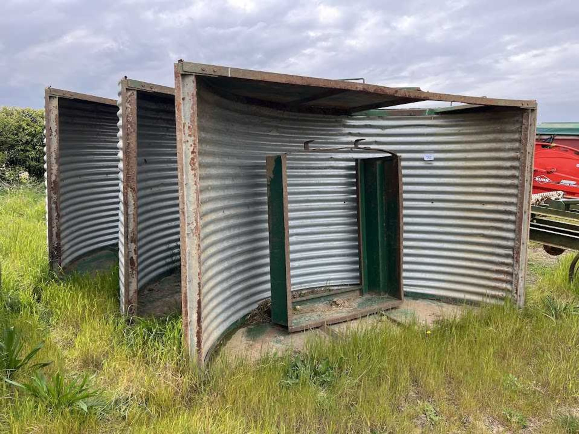 3 x John Harvey insulated farrowing huts with fenders