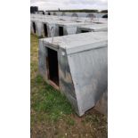 5 x John Booth insulated galvanised kennel farrowing huts
