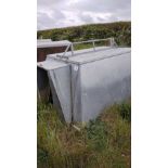 Insulated galvanised kennel farrowing hut