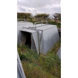 Insulated galvanised kennel farrowing hut