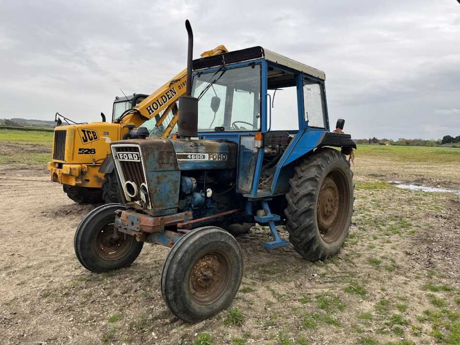 Ford 4600 (1976) (Reg Hours: 4180) Reg: ERT 839T (No V5) - Image 2 of 11