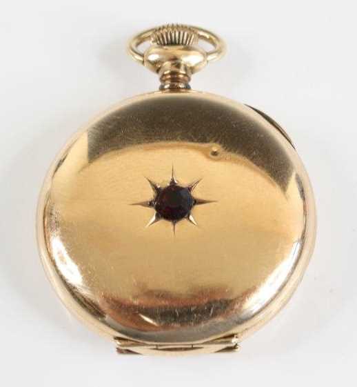 A 14ct gold Waltham full hunter keyless pocket watch, having a round white Roman dial and subdial at - Image 3 of 5