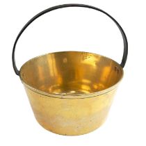 A brass jam pan, 29 x 33 cm