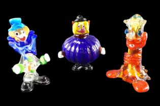 A Murano-style studio glass clown and two others, similar, tallest 21 cm