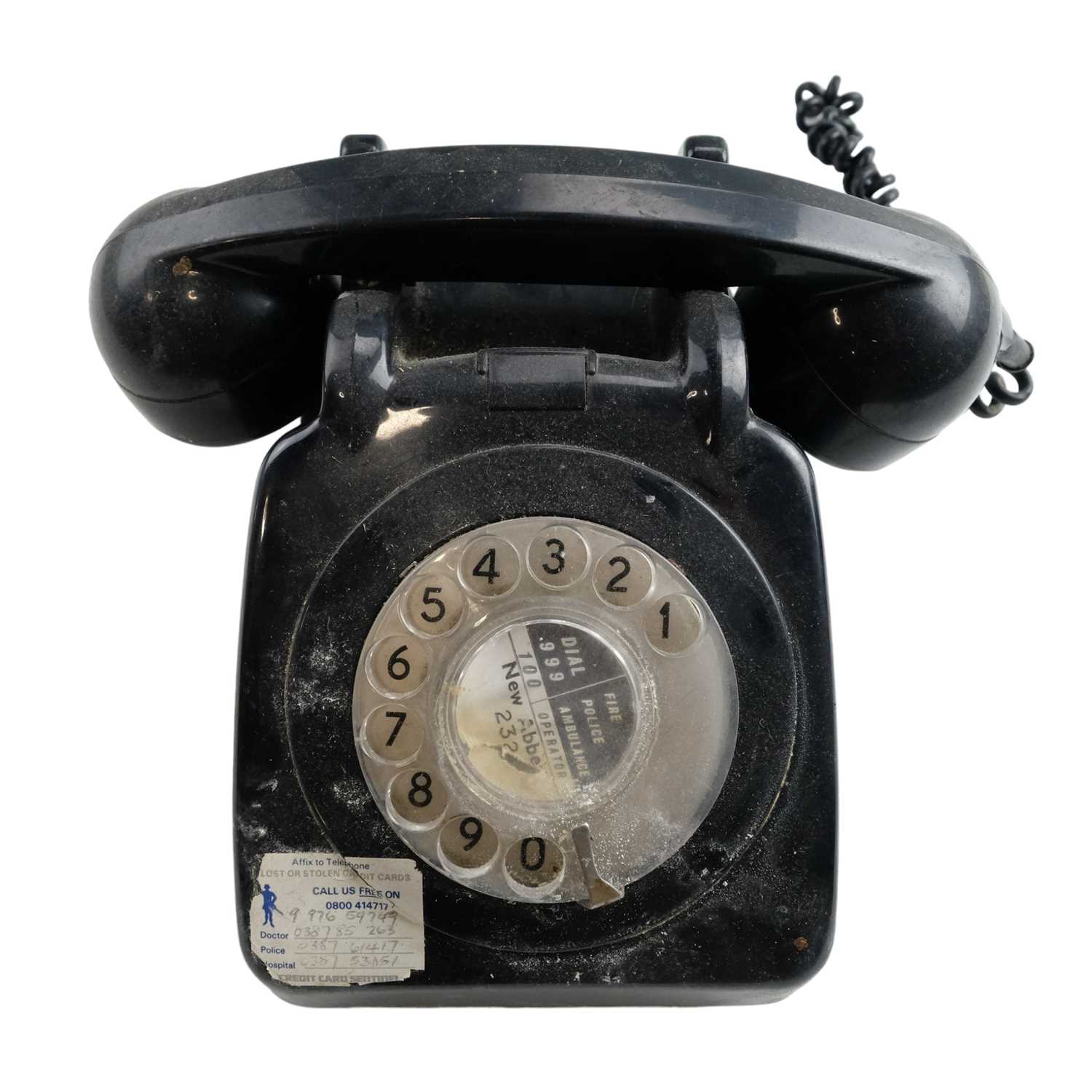 Eight 700 series rotary dial telephones, models 706 L, 706 F, 746 GNA and 746 GEN - Image 7 of 9