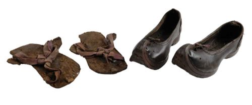 A pair of vintage leather Albanian clogs together with a pair of vintage leather sandals Qty: 4
