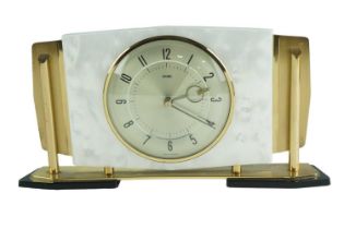 A 1960s Metamec mantle clock, having a battery-operated movement, 29 x 15 cm