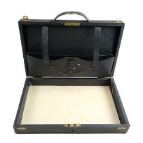 A vintage briefcase / despatch box, 35.5 x 22.5 x 7 cm