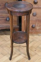 A George V oak washbasin / plant stand, having an undershelf, 31 x 73 cm