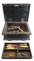 A vintage tool chest and tools, 48 cm x 35 cm x 25 cm