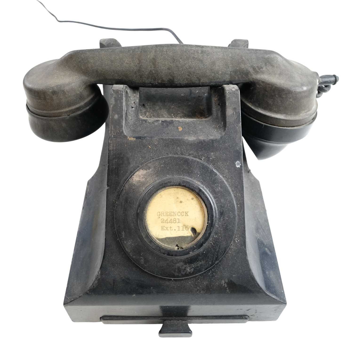 Five 1940s Bakelite 300 series model '332 CB' telephones - Image 3 of 9