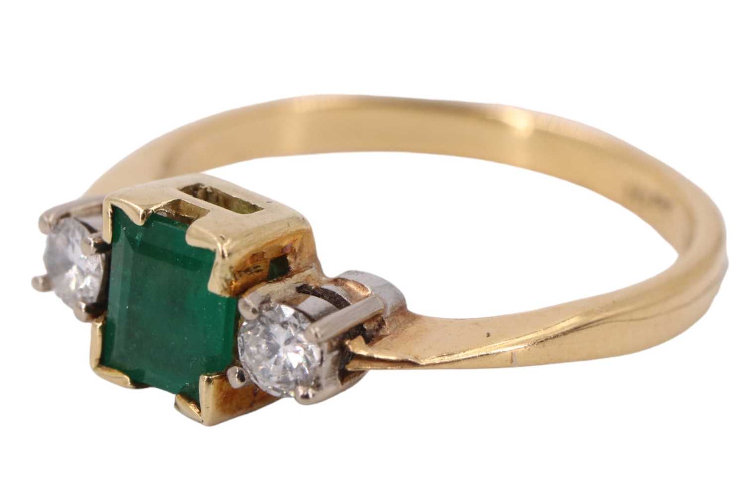 A 1960s / 1970s emerald and diamond demi-parure, comprising a ring, an emerald of approximately 0.75 - Image 3 of 6