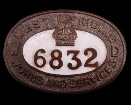 A Great War War Department Works & Services West Riding Area cap badge