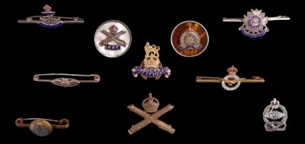 Machine Gun Corps , Scottish Horse and other sweetheart brooches and lapel badges