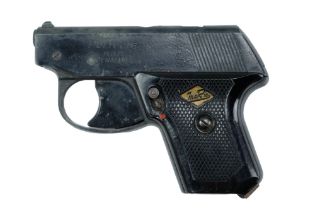 A mid 20th Century Perfecta starting pistol