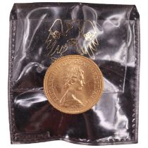 A 1980 gold sovereign coin