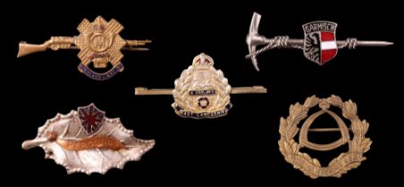 7th Battalion Hampshire Regiment and other sweetheart brooches etc