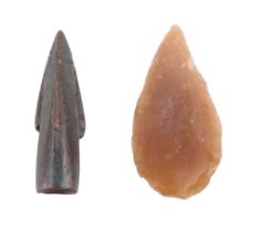 Roman bronze and Neolithic flint arrowheads, former 25 mm