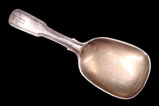 A George IV silver thread fiddle pattern caddy spoon, George Knight, London, 1823, 10 cm, 20 g