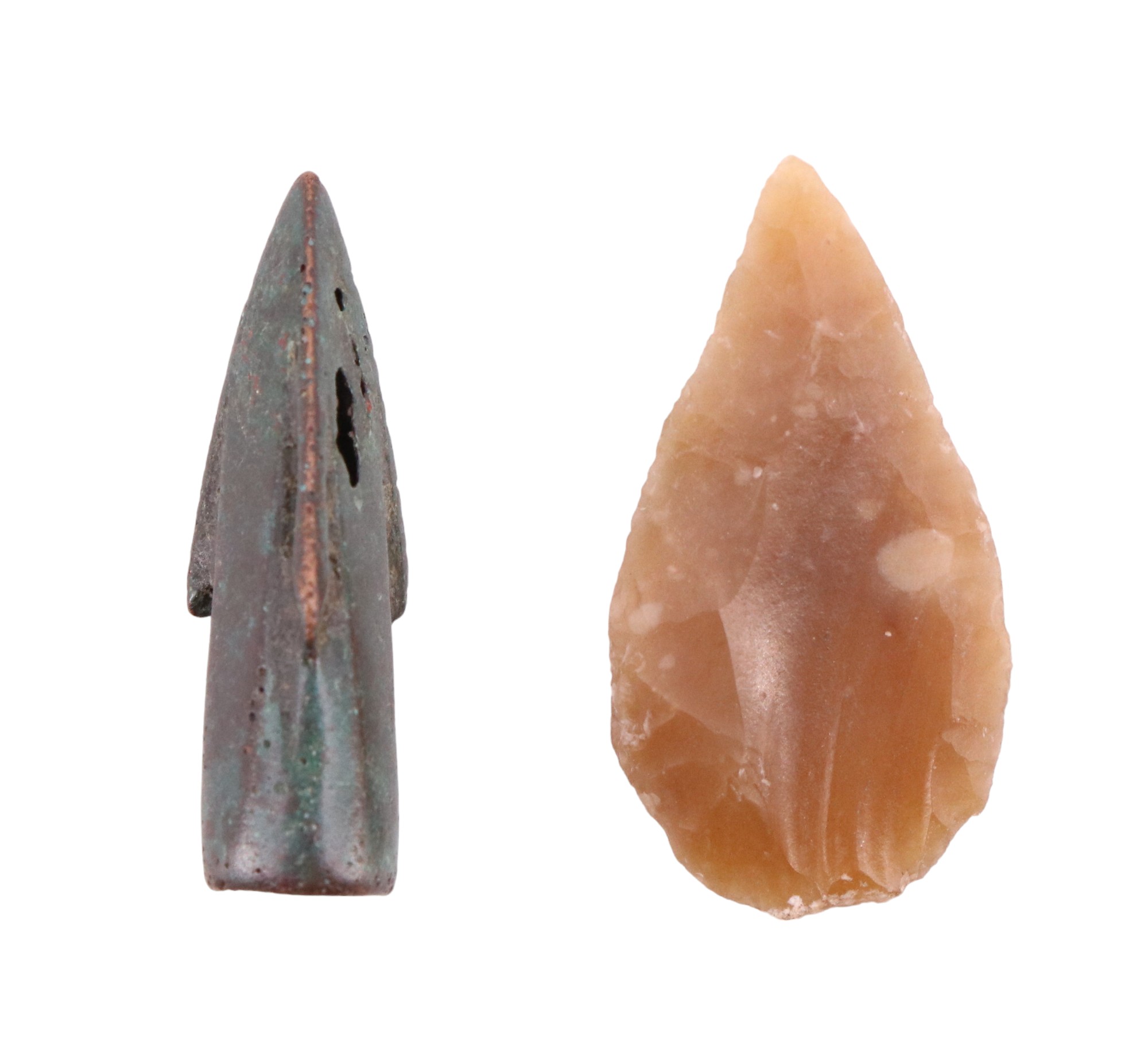 Roman bronze and Neolithic flint arrowheads, former 25 mm - Image 2 of 3