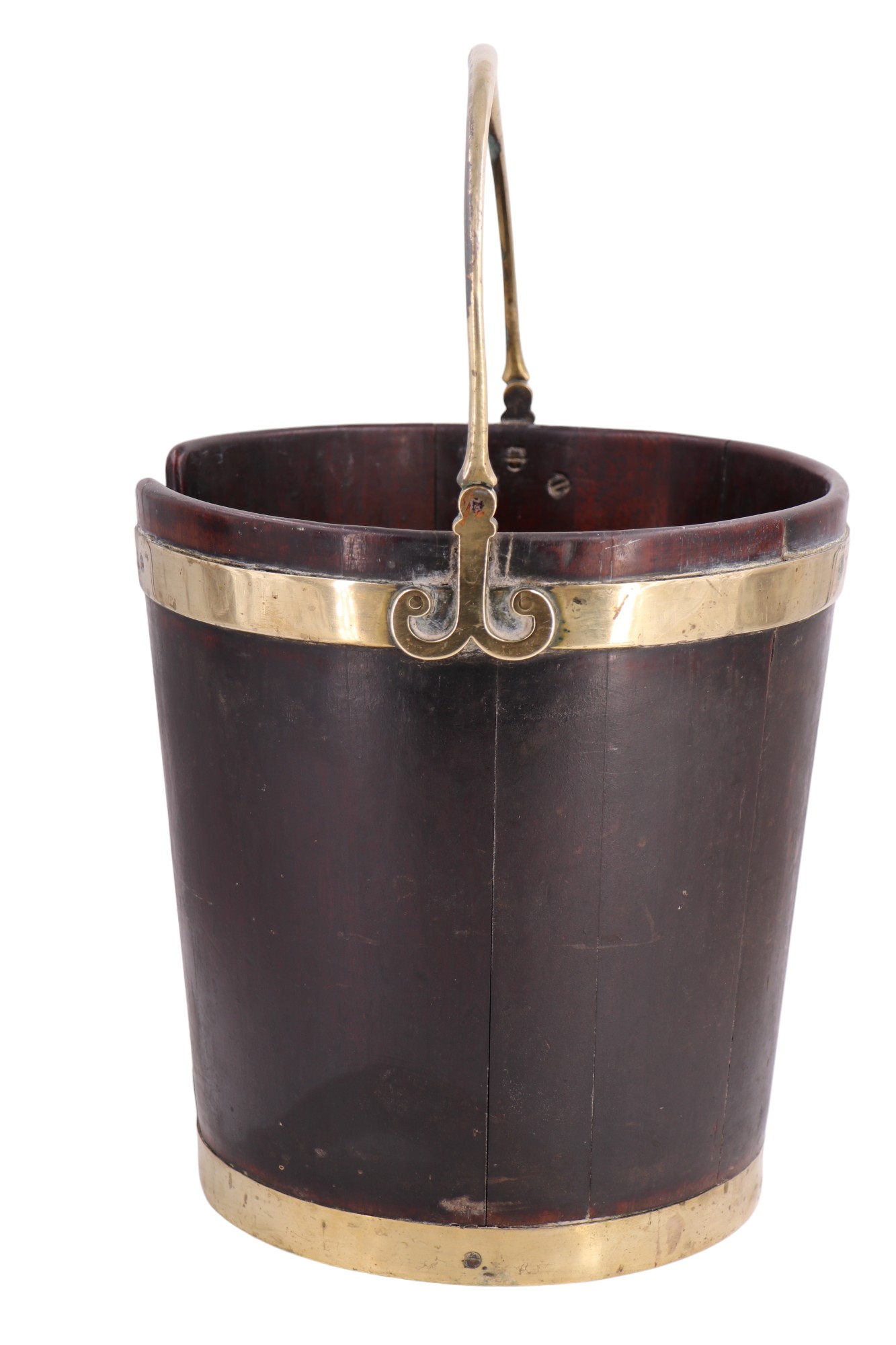 A pair of George III Irish brass-mounted mahogany plate buckets, 35 cm high (55 cm with swing - Image 5 of 8