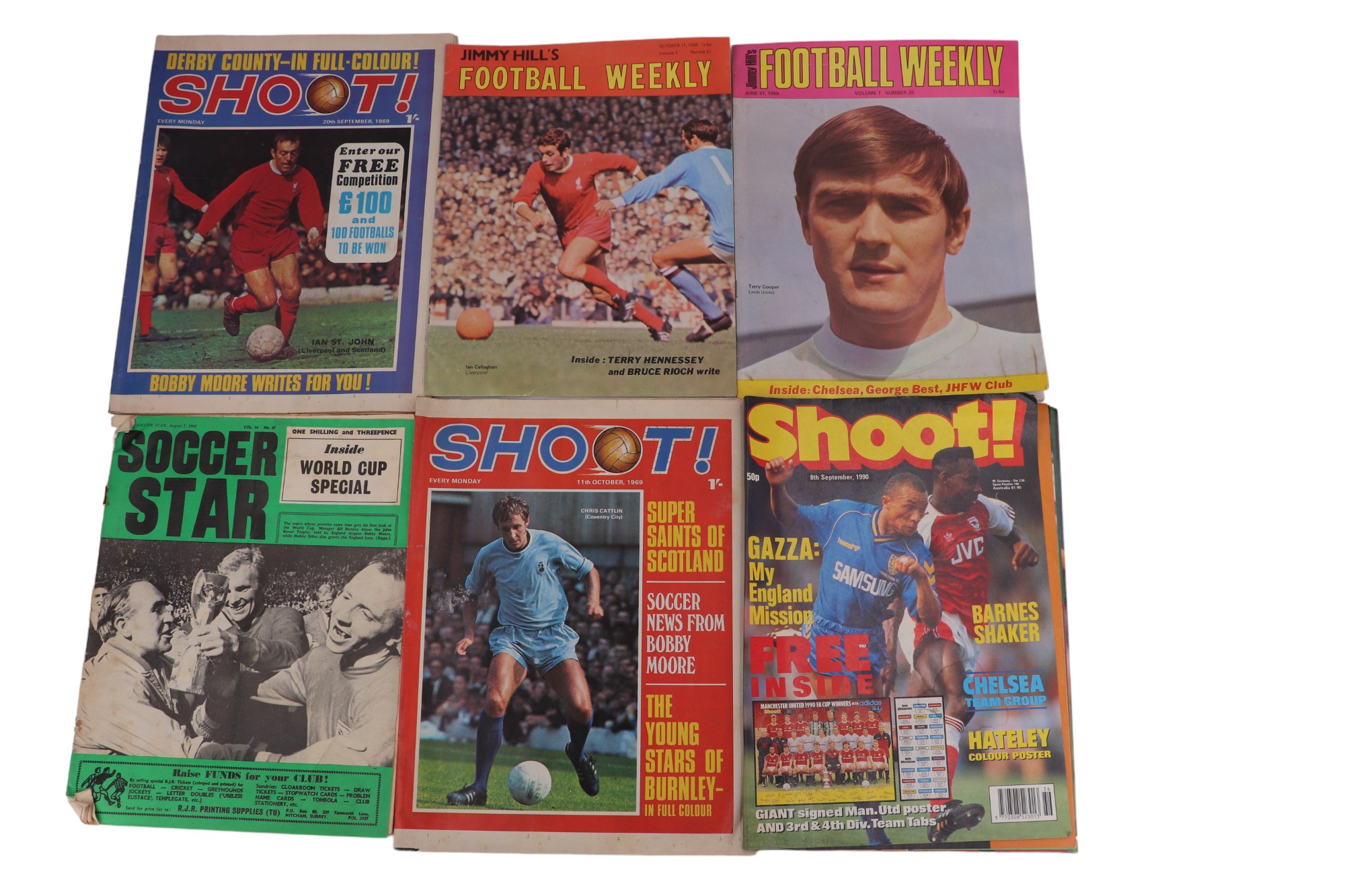 A quantity of 1960s Goal and Shoot weekly football magazines, etc - Image 7 of 18