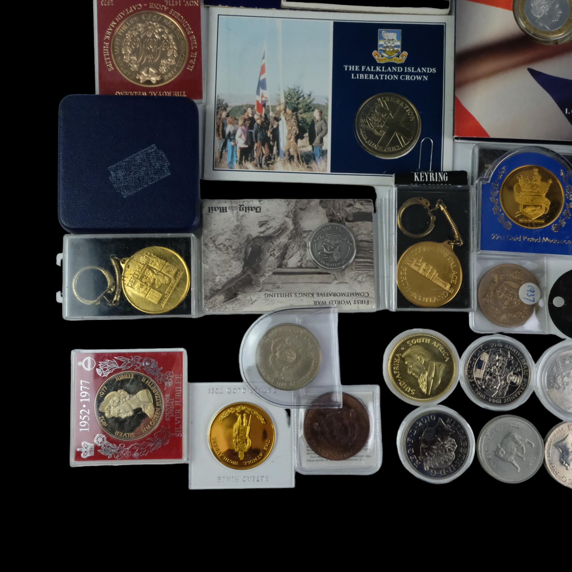 Two coin sets comprising "Winston Churchill Inspiration to a Nation" and "A War To End All Wars", - Image 3 of 4