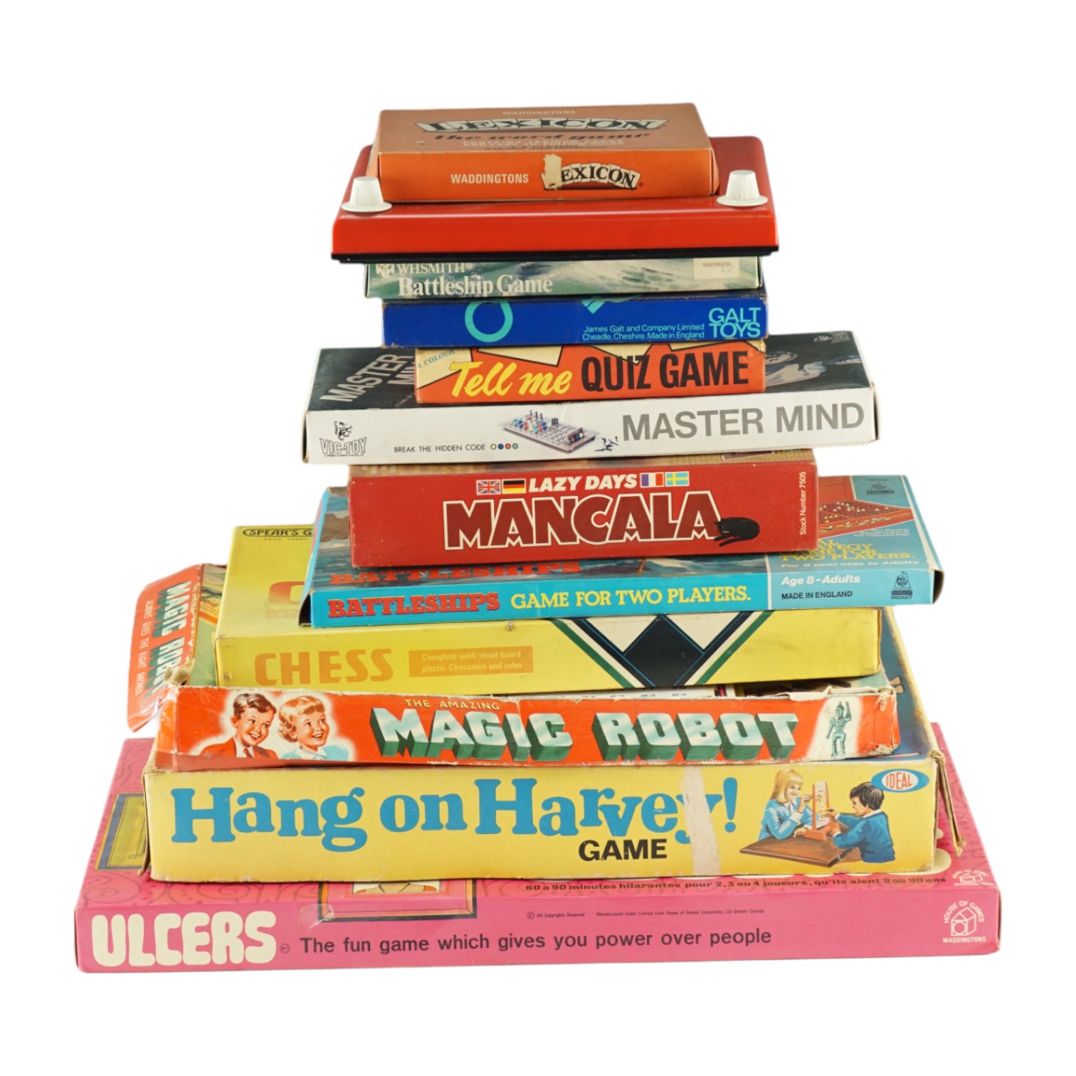 A quantity of vintage games including Magic Robot, Hang on Harvey, Chess, Ulcers, Tell Me, etc